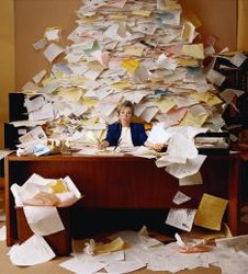 cluttered_booth_mess cluttered_booth_mess