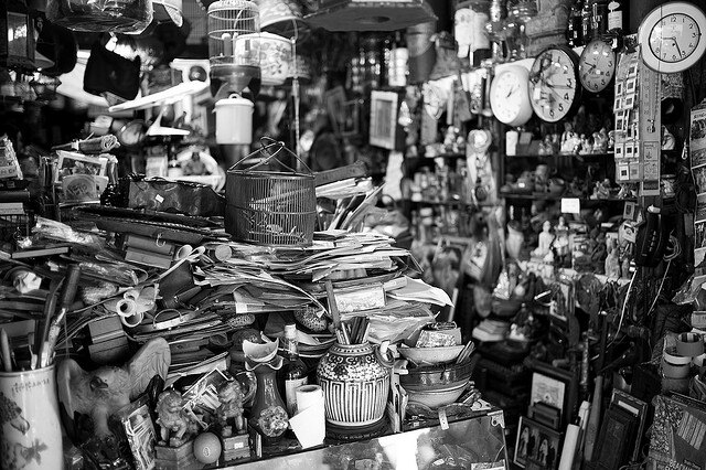clutter-image