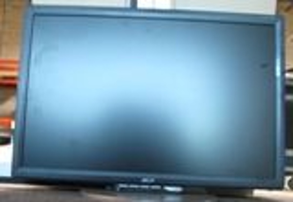 19inch Acer Monitors (4) $25 - RNT-AV-04