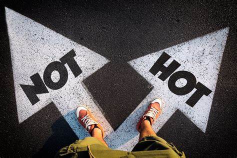 Trade Show Exhibit Trends: What’s Hot and What’s Not